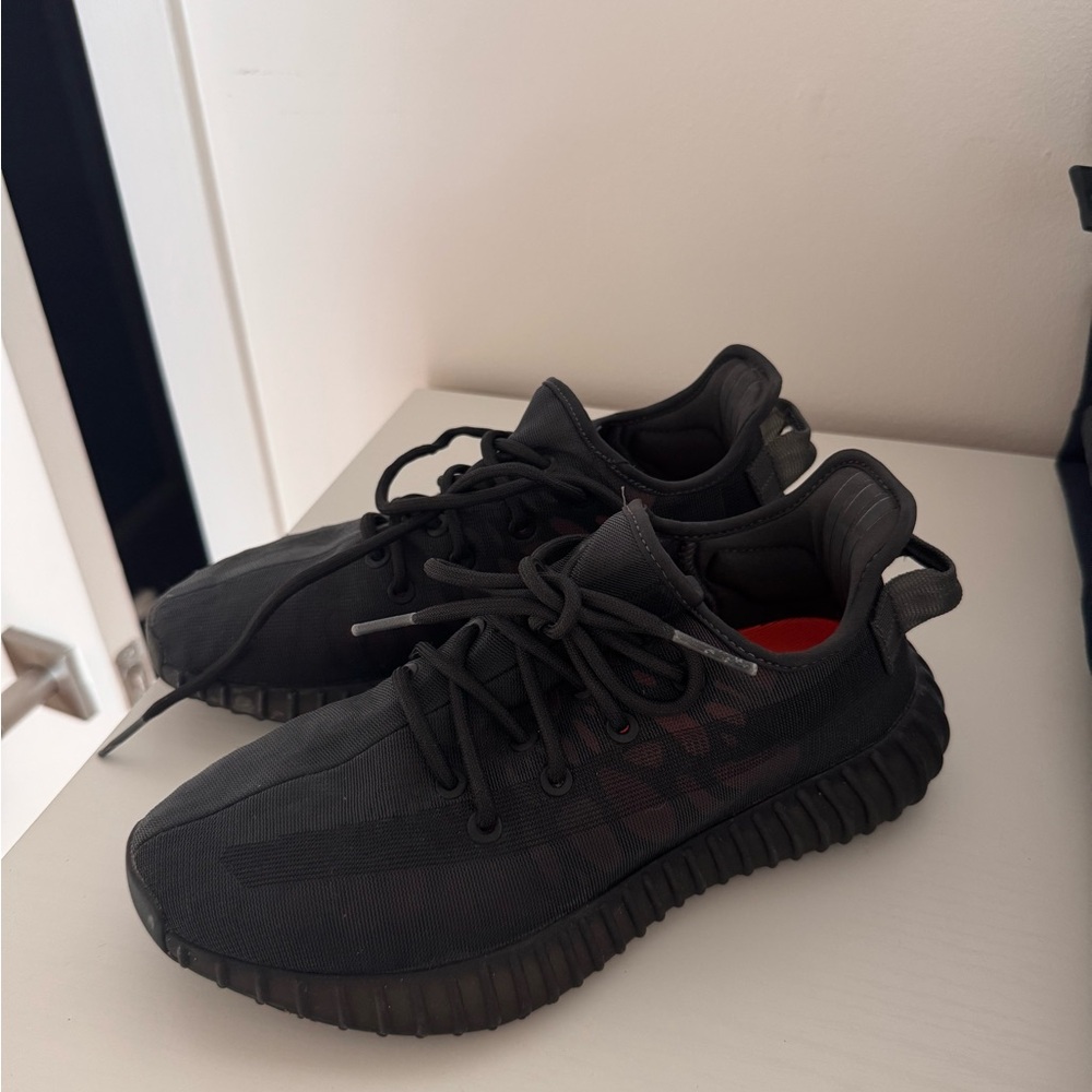 YEEZY Boost 350 v2 "Mono Cinder" sneakers